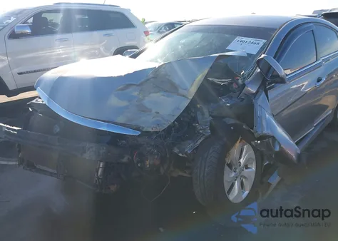 2015 Hyundai Sonata Hybrid from USA, damaged, VIN KMHEC4A48FA128720